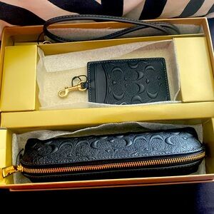 Holiday 🖤 Coach Pencil/ ID gift set